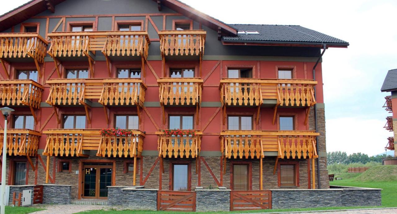 Tatry Golf Apartmán Vel'ka Lomnica Esterno foto