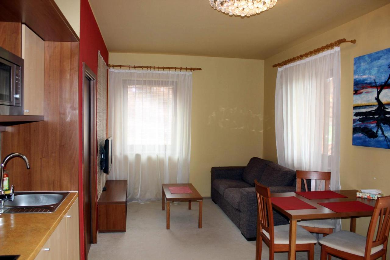 Tatry Golf Apartmán Vel'ka Lomnica Esterno foto