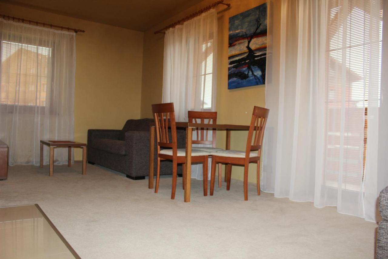 Tatry Golf Apartmán Vel'ka Lomnica Esterno foto